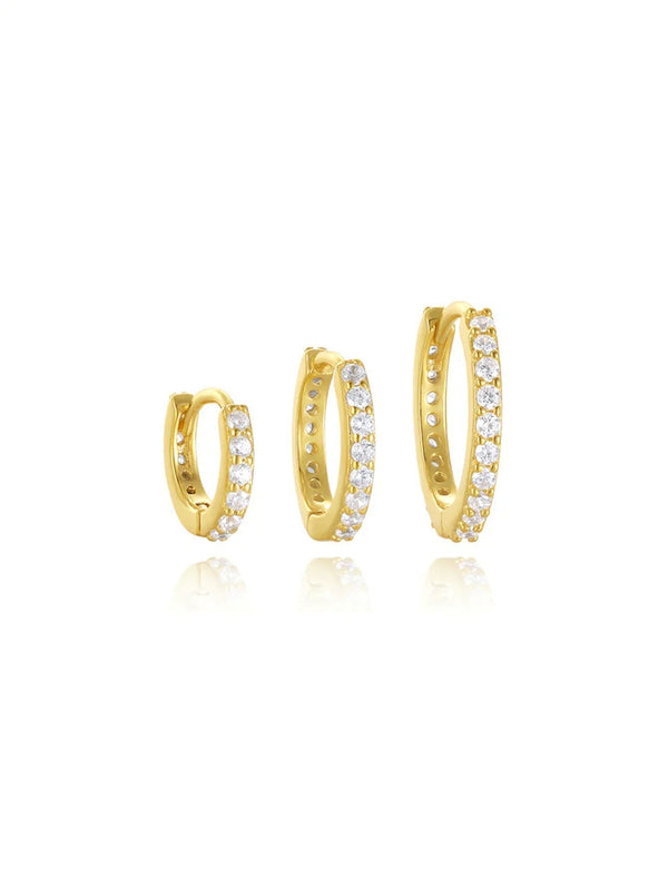 Anneliese – Golden rings with a gentle curve