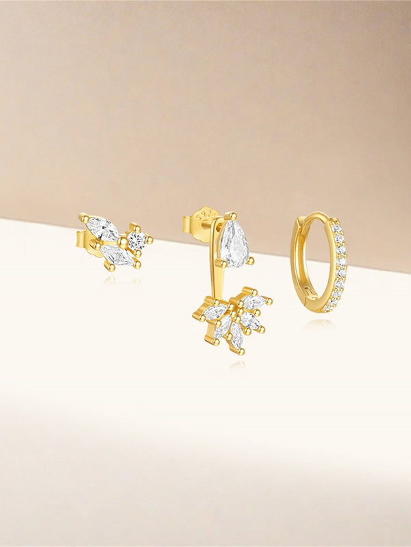 Magda – Pendientes de oro delicados con un suave brillo.