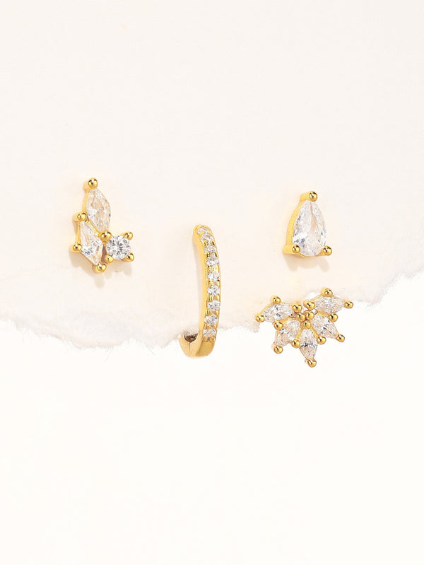 Magda – Pendientes de oro delicados con un suave brillo.