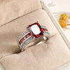 Katrin – Anillo de plata con rubí.