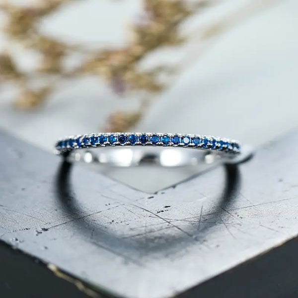 Marleen – Pulsera delicada con adornos de zafiro.