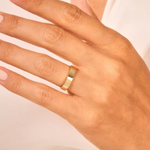 Johana – anillo solitario con diamante redondo.