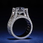 Jasmin – Anillo de diamante altamente brillante con marco vintage