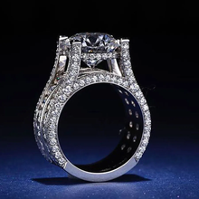 Jasmin – Anillo de diamante altamente brillante con marco vintage