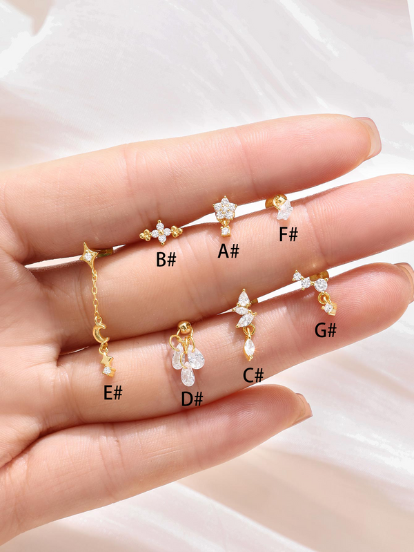 Selina – Pendientes de oro delicados con detalle móvil.