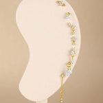 Selina – Pendientes de oro delicados con detalle móvil.