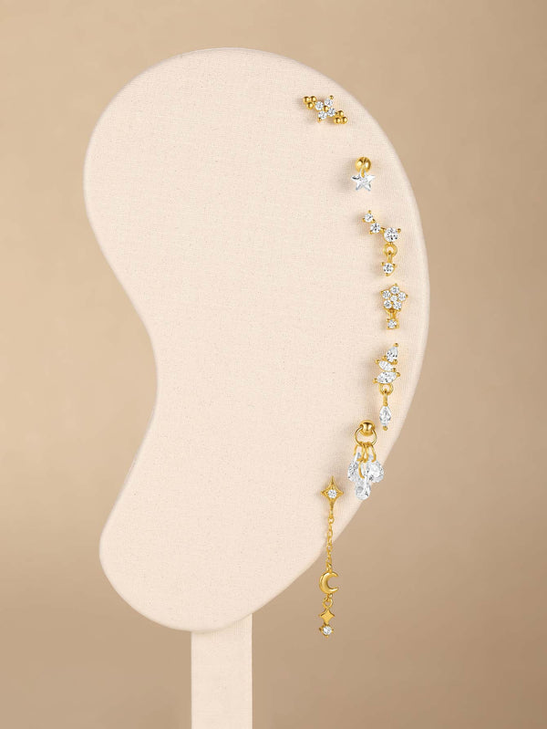 Selina – Pendientes de oro delicados con detalle móvil.