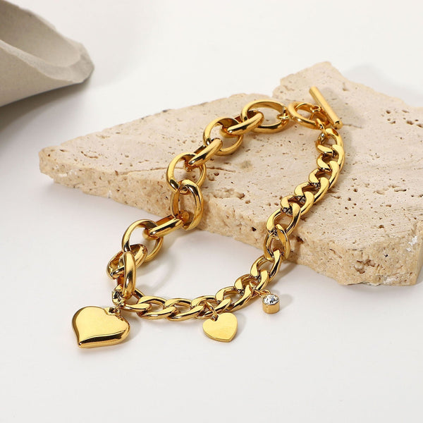 Františka – Pulsera dorada con grandes eslabones redondos.