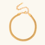 Kateřina – Pulsera de oro delicada con un diseño sencillo.