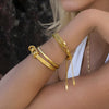 Lena – Pulsera delicada con una silueta sencilla.