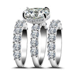 Greta – Anillo de diamante plateado con ornamento.