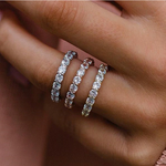 Eliška – Anillo de diamante con doble banda.