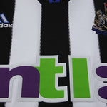 Newcastle Principal 00/01