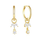 Daniela – Pendientes de oro suave con forma fluida.