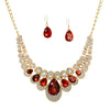 Marlena – Collar de rubí rojo dorado con carácter de declaración.