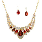 Marlena – Collar de rubí rojo dorado con carácter de declaración.