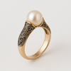Theresia - Vintage gold ring with pearl