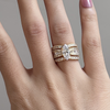 Verena – Conjunto de anillos con cristal y acentos dorados.