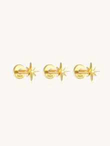 Kateřina – Pendientes de oro con suave curvatura.