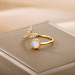 Anillo de Oro Ajustable con Ópalo Oceánico