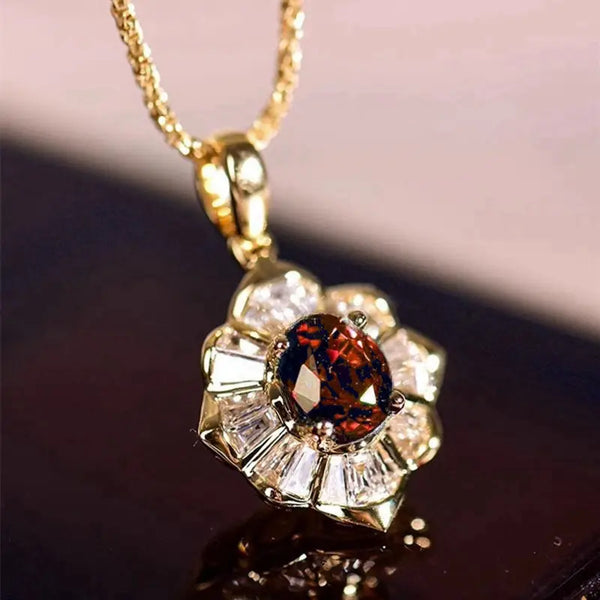Kristýna – Anillo de rubí en diseño floral.