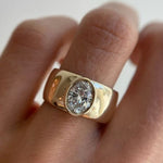 Anillo de zirconia vintage dorado