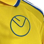 Leeds United Alternativa 24/25