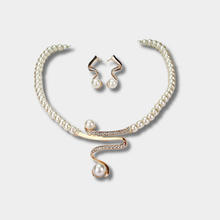 Fabienne - Collar de perlas + conjunto de pendientes