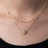 Pavla-Marie – Pendientes de oro con borde de perla.