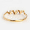 Helena – Anillo dorado con perlas.