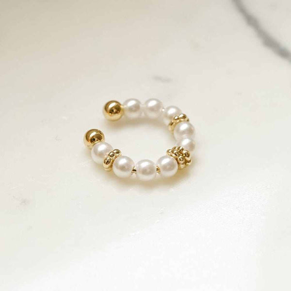 Tereza – Collar de oro con perla colgante.