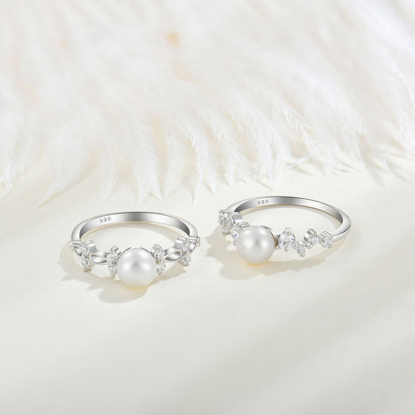 Leni – Pendientes de perlas delicados con cadena dorada.