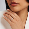 Anillo Mira Kastelová