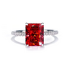 Leonora – Anillo cuadrado de rubí con marco de plata