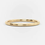 Leona – Anillo de diamante con tres filas brillantes.