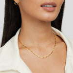 Magdaléna – Collar dorado delicado con eslabones sutiles.