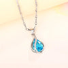 Evelína – Teardrop pendant with sapphire.