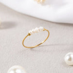 Grace - Ring with freshwater pearls