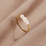 Grace - Ring with freshwater pearls