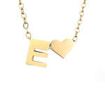 Nina – Collar dorado en forma de V.