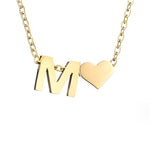 Nina – Collar dorado en forma de V.