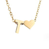 Nina – Collar dorado en forma de V.