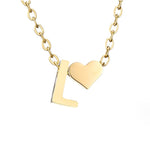 Nina – Collar dorado en forma de V.