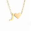 Nina – Collar dorado en forma de V.