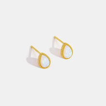 Melina – Pequeños aros dorados con un delicado hueco.