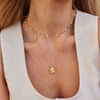 Collar de la suerte dorado