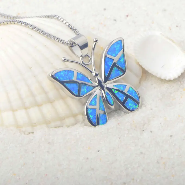 Collar de Mariposa Ópalo