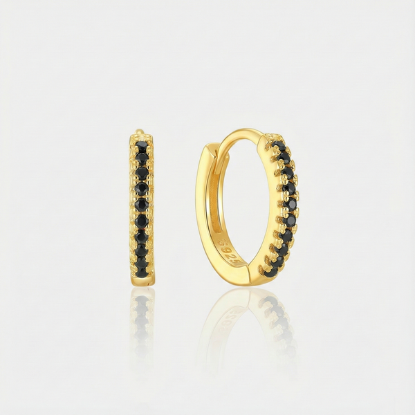 Theresia – Gold earrings with a gentle curve