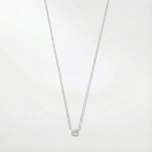 Klára necklace with moissanite stone