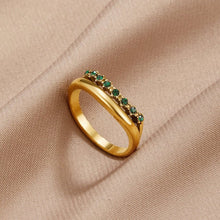 Elisa - Gold ring with delicate double row.